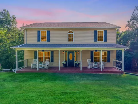 Exterior - 924 Sheila Ct, Talbott, TN 37877 photo 2 of 10
