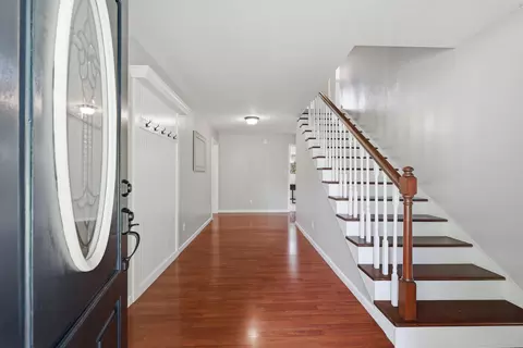 Entry Way - 924 Sheila Ct, Talbott, TN 37877 photo 1 of 5