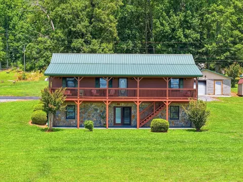 181 Berry Dr, Mooresburg, TN 37811