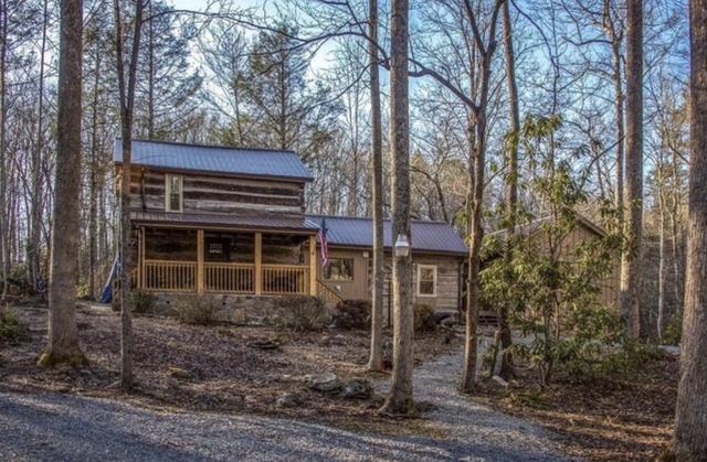 125 Cricket Hollow Rd, Cosby, TN 37722