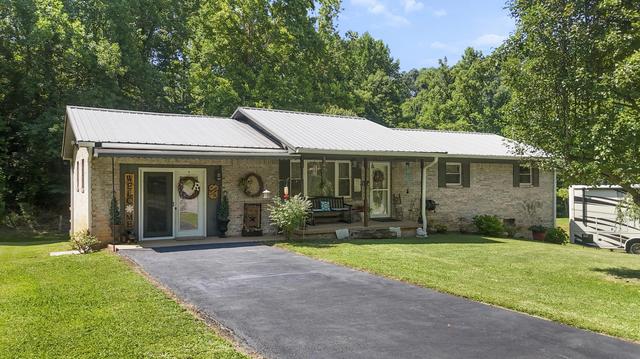 184 Roblee Rd, Morristown, TN 37813