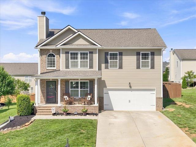 2731 Southwinds Cir, Sevierville, TN 37876