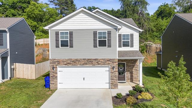 7152 Dusty Rose Ln, Knoxville, TN 37921