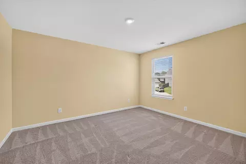 Bedroom - 216 Claire Pl, Talbott, TN 37877 photo 5 of 15