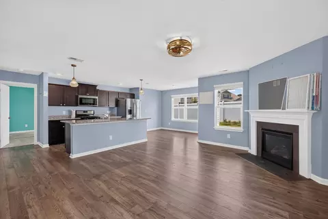 Living - 216 Claire Pl, Talbott, TN 37877 photo 3 of 3