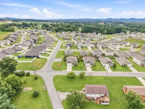 2528 Lucille Ln, Talbott, TN 37877 photo 40