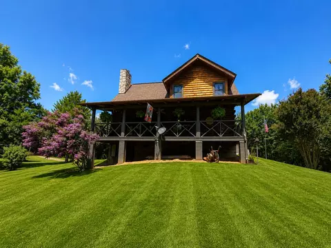 507 Peacock Way, Parrottsville, TN 37843