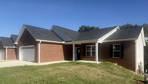 1055 Patriot Landing Dr, Dandridge, TN 37725