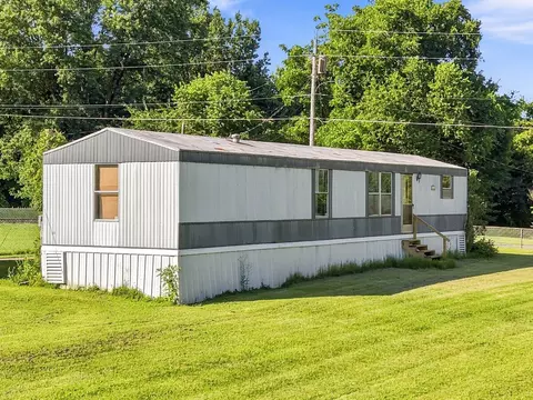 120 Bailey Johnson Rd, Rogersville, TN 37857