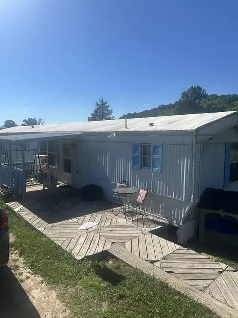 2185 Lynx Rd, New Market, TN 37820