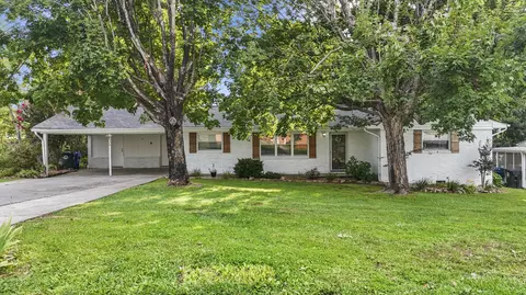 536 Spruce St, Morristown, TN 37813