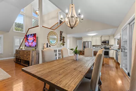Dining - 8046 Greenbriar Rd, Talbott, TN 37877 photo 1 of 2