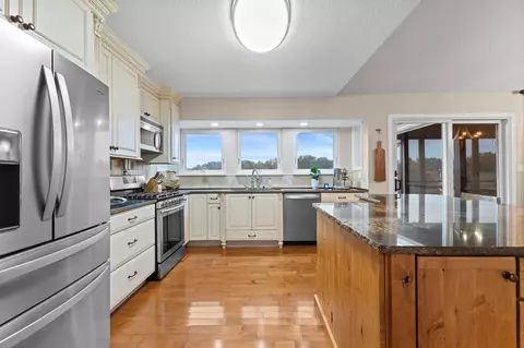 Kitchen - 8046 Greenbriar Rd, Talbott, TN 37877 photo 4 of 4