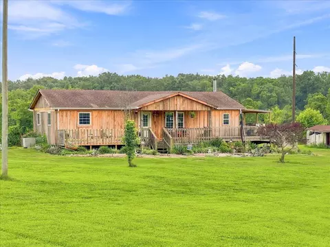 156 Logans Ln, Whitesburg, TN 37891