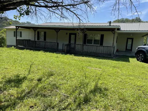218 Poor Valley Rd, Rogersville, TN 37857