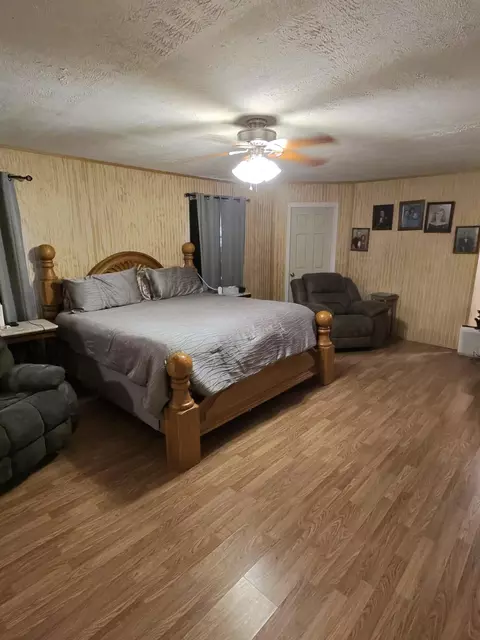 Bedroom - 3500 Poor Valley Rd, Rutledge, TN 37861 photo 6 of 6