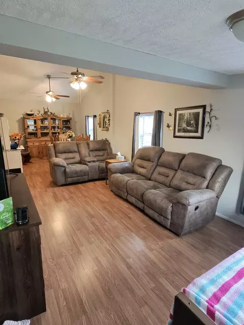 Living - 3500 Poor Valley Rd, Rutledge, TN 37861 photo 2 of 2