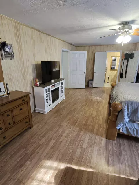 Bedroom - 3500 Poor Valley Rd, Rutledge, TN 37861 photo 5 of 6