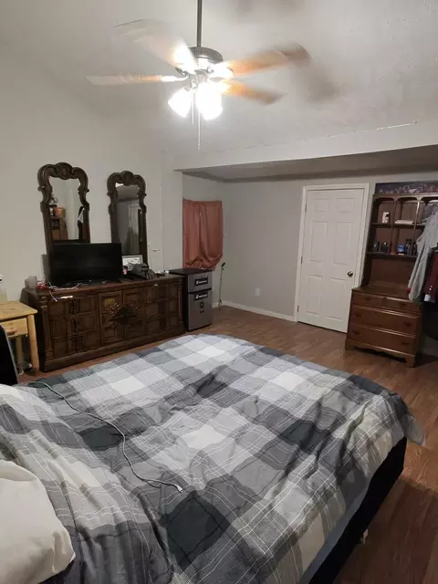 Bedroom - 3500 Poor Valley Rd, Rutledge, TN 37861 photo 3 of 6