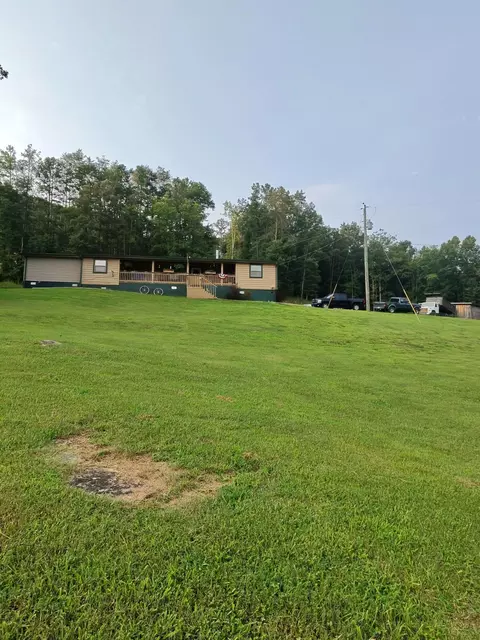 Exterior - 3500 Poor Valley Rd, Rutledge, TN 37861 photo 11 of 16