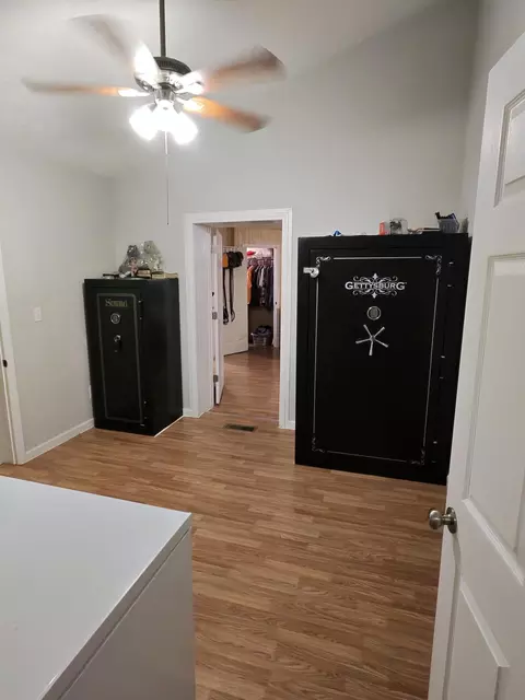 Entry Way - 3500 Poor Valley Rd, Rutledge, TN 37861 photo 3 of 5