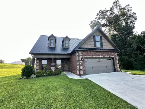 3041 Bridgewater Blvd, Morristown, TN 37814