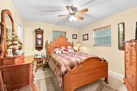 Bedroom - 723 Whippoorwill Dr, Talbott, TN 37877 photo 3 of 3