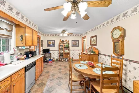 Kitchen - 723 Whippoorwill Dr, Talbott, TN 37877 photo 1 of 3