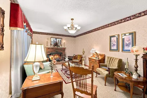 Living - 723 Whippoorwill Dr, Talbott, TN 37877 photo 7 of 8