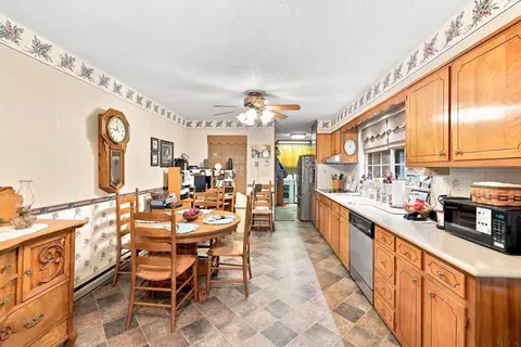 Kitchen - 723 Whippoorwill Dr, Talbott, TN 37877 photo 2 of 3