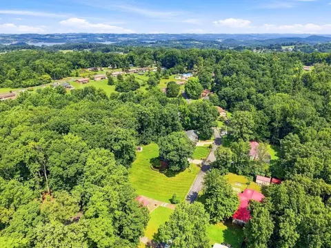 View/Area - 723 Whippoorwill Dr, Talbott, TN 37877 photo 7 of 9