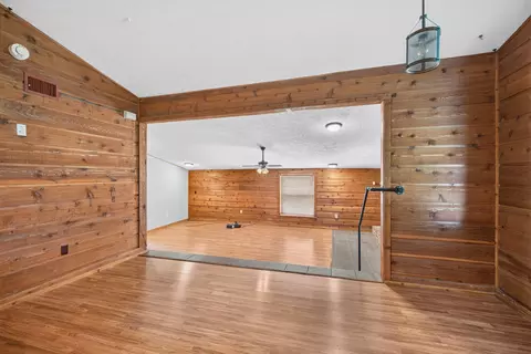 Living - 7403 Travis Rd, Talbott, TN 37877 photo 3 of 6