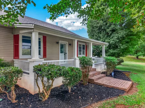 Exterior - 7403 Travis Rd, Talbott, TN 37877 photo 8 of 16