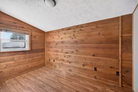 Bedroom - 7403 Travis Rd, Talbott, TN 37877 photo 1 of 10