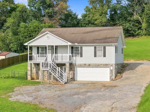 160 Pates Ln, Greeneville, TN 37743