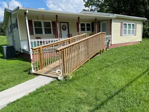 1007 Silver City Rd, Whitesburg, TN 37891