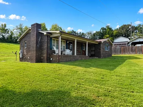 223 Jasmine Dr, Newport, TN 37821