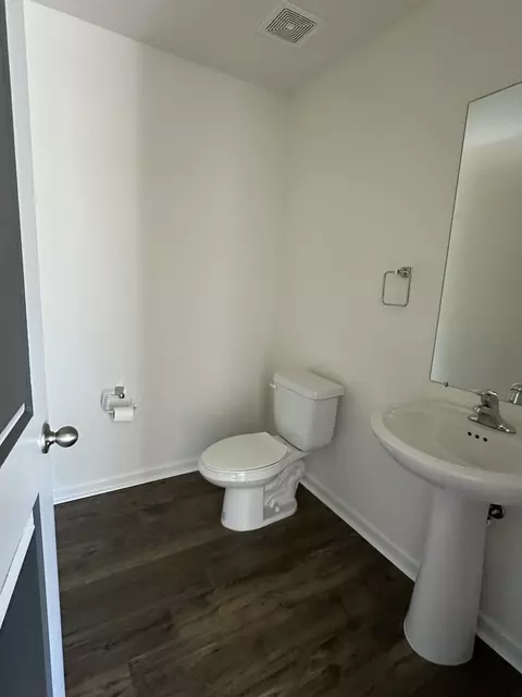 Bath - 324 Everleigh Cir, Talbott, TN 37877 photo 1 of 5