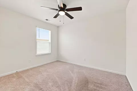 Bedroom - 1032 Evan Ct, Talbott, TN 37877 photo 3 of 4