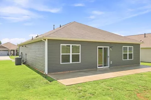 Exterior - 1032 Evan Ct, Talbott, TN 37877 photo 5 of 7