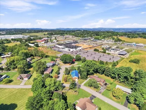 View/Area - 5948 Doug Ln, Talbott, TN 37877 photo 4 of 5