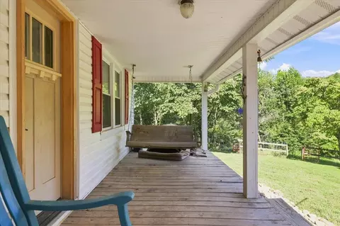 Exterior - 9705 Hogskin Rd, Corryton, TN 37721 photo 3 of 20
