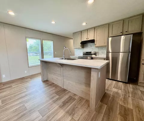 Kitchen - 514 N White Pine Rd, Talbott, TN 37877 photo 1 of 3