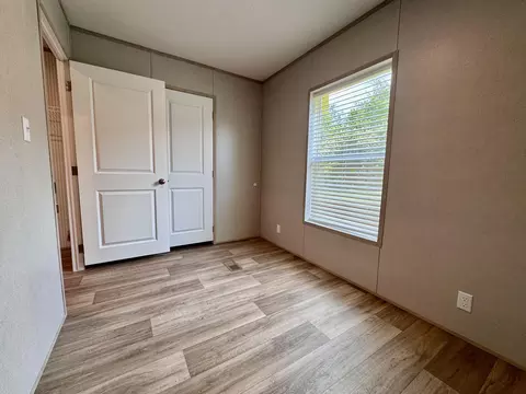 Bedroom - 514 N White Pine Rd, Talbott, TN 37877 photo 2 of 5