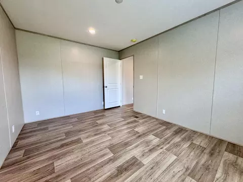 Bedroom - 514 N White Pine Rd, Talbott, TN 37877 photo 5 of 5