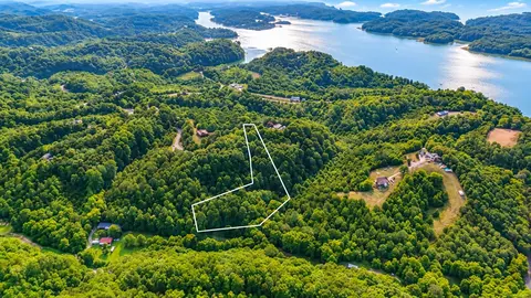 2 5 Ac Hice, Dandridge, TN 37725