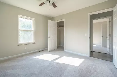 Bedroom - 6545 Damascus Cir, Talbott, TN 37877 photo 3 of 6