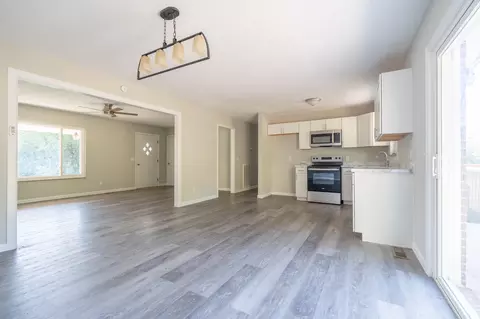 Living - 6545 Damascus Cir, Talbott, TN 37877 photo 5 of 6