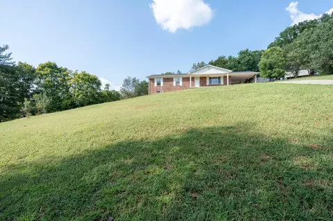 Exterior - 6545 Damascus Cir, Talbott, TN 37877 photo 6 of 8