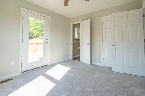 Bedroom - 6545 Damascus Cir, Talbott, TN 37877 photo 6 of 6